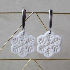Снежинки бели - Image 1